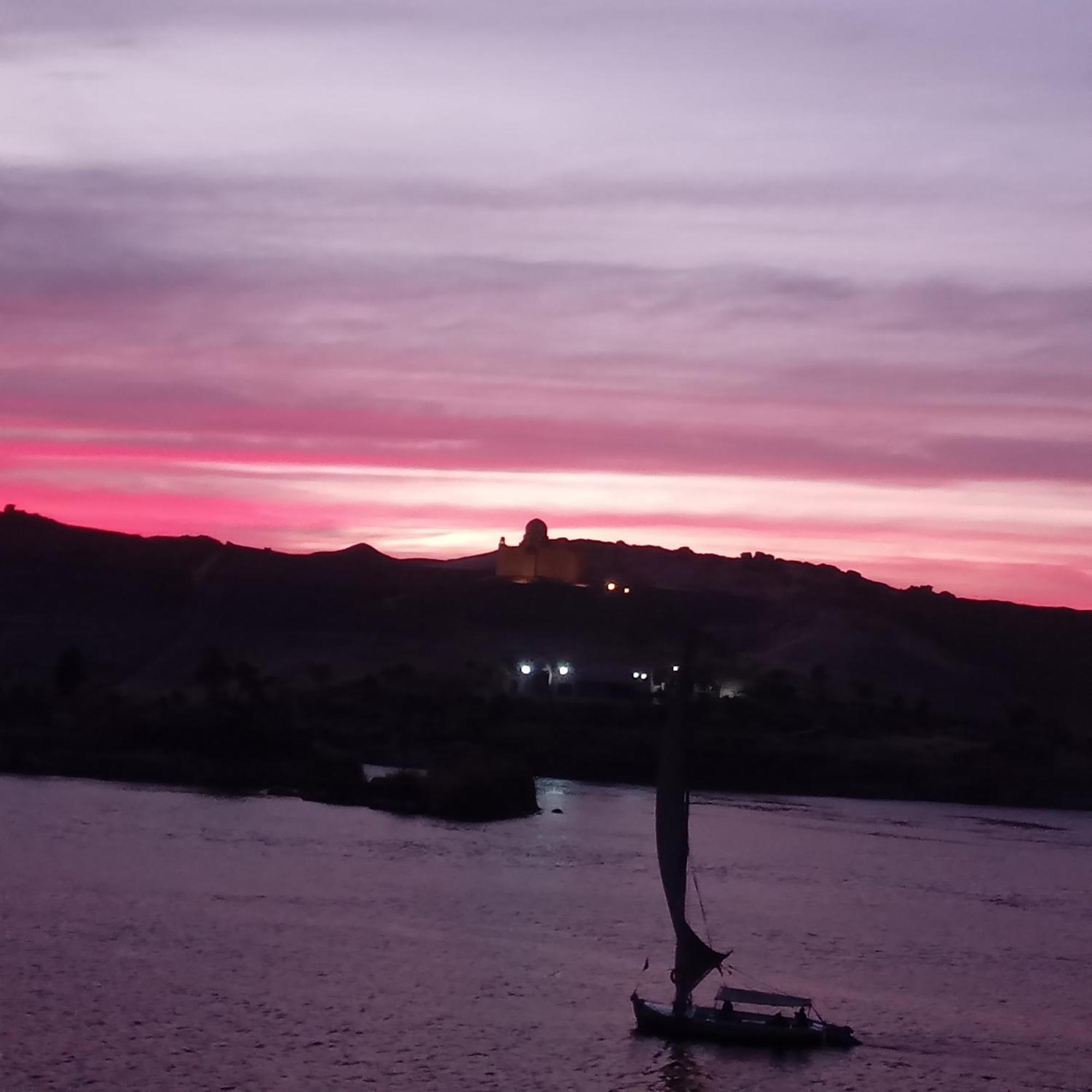 Hooly Nubian Hotel Aswan Ngoại thất bức ảnh